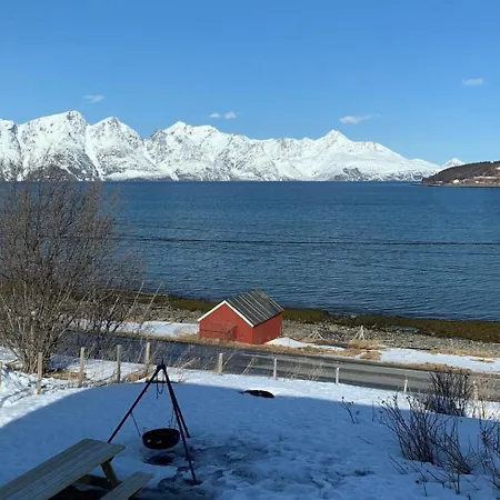 Holiday home Lyngenalps View Rotsund